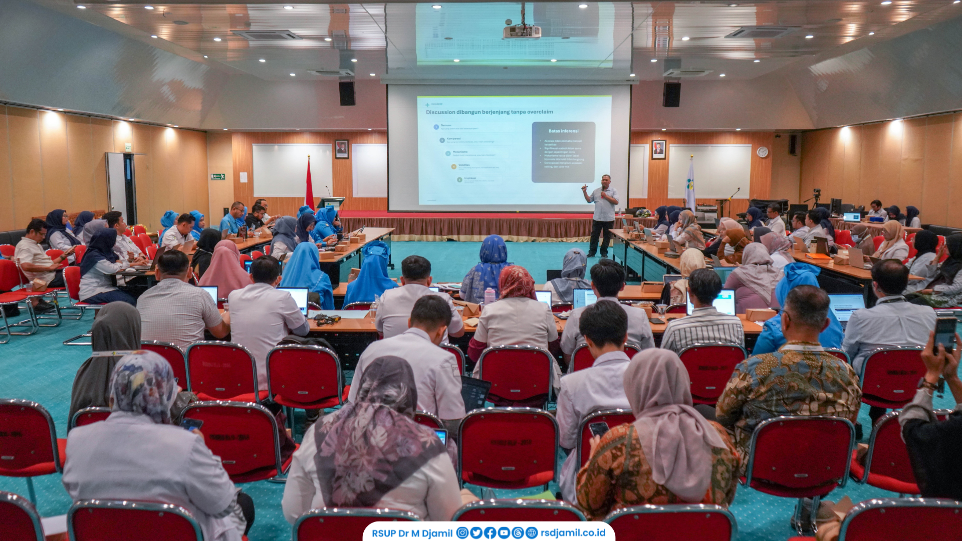 RS M. Djamil Perkuat Budaya Riset Melalui Seminar Penulisan Artikel Ilmiah Berbasis AI
