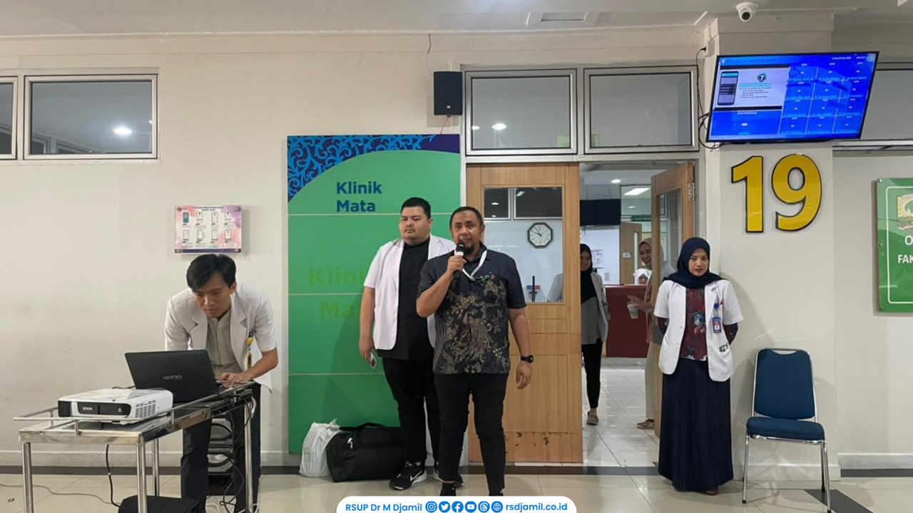 RS M. Djamil Edukasi Cara Menjaga Kesehatan Mata dari Paparan Kabut Asap