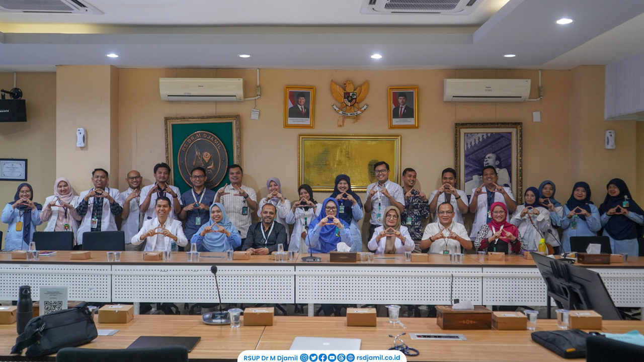 RS M. Djamil Terima Kunjungan Konsultan Pulmonologi Intervensi dari The Royal Hospital Oman